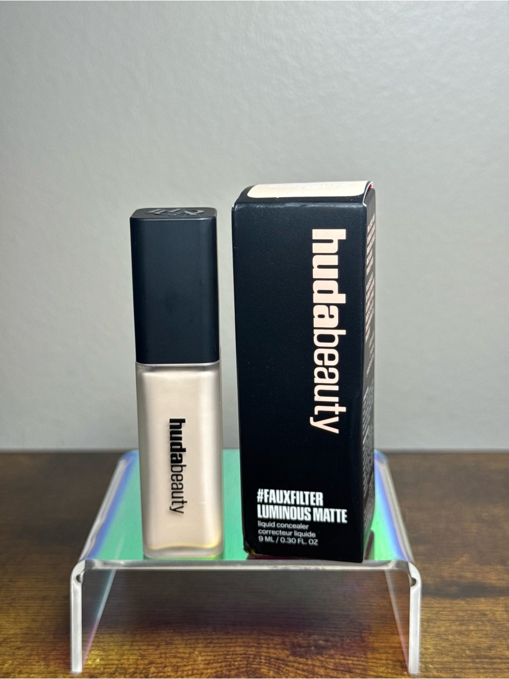 Huda Beauty #Fauxfilter Luminous Matte Liquid Concealer marshmallow 1.3G